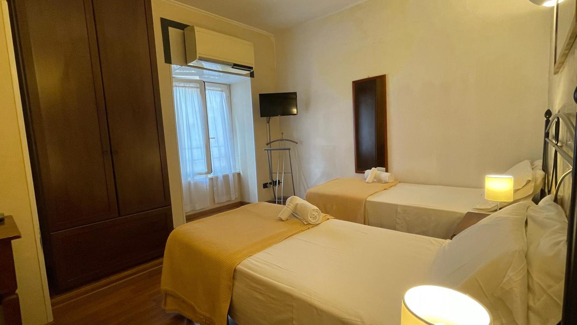 Lägenhet Holiday Suite Roma *